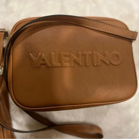 VALENTINO BY MARIO VALENTINO Mia Embossed Leather Shoulder Bag Crossbody Caramel - Picture 3 of 6